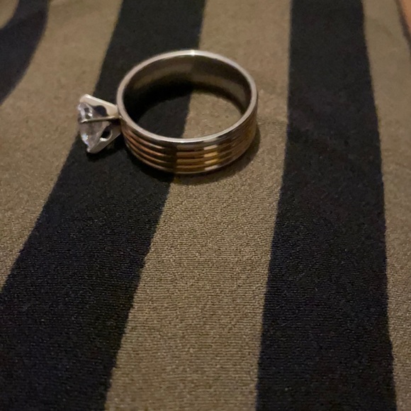 Silver Ring - Women’s Ring - Accessories - Picture 2 of 4